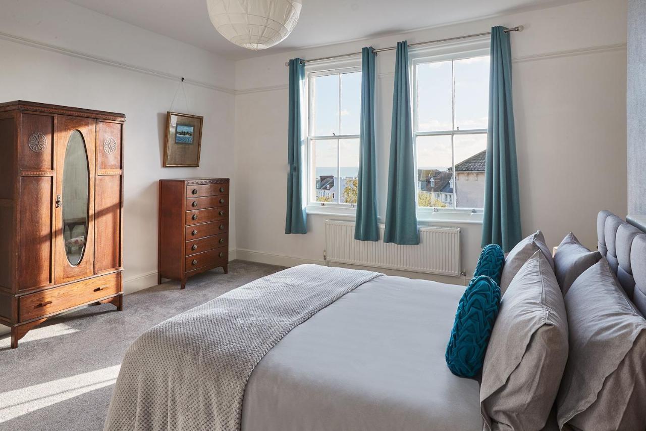 Beautiful Sea View Apartment In St Leonards On Sea Buitenkant foto